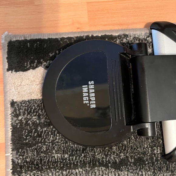 Post-Holiday Sale: FREE Shipping SHARPER IMAGE for iPad & other models. - Picture 12 of 16